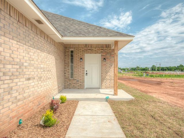10617 SW 18th Street, Yukon, OK 73099