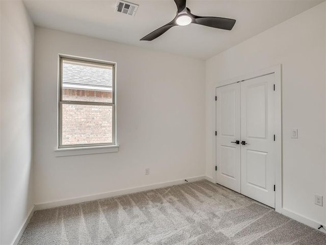 10617 SW 18th Street, Yukon, OK 73099