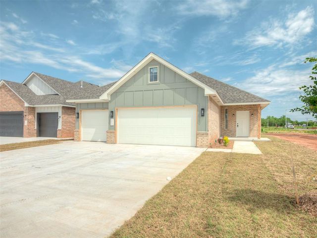 10617 SW 18th Street, Yukon, OK 73099
