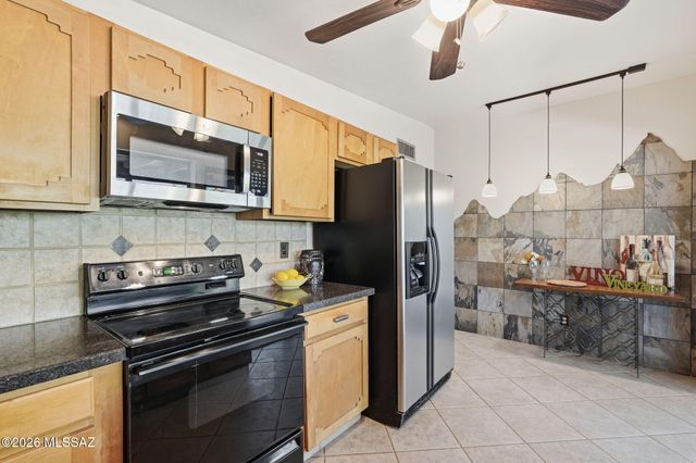 2612 S Bonanza Avenue, Tucson, AZ 85730