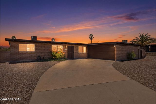 2612 S Bonanza Avenue, Tucson, AZ 85730