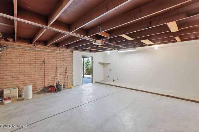 2612 S Bonanza Avenue, Tucson, AZ 85730