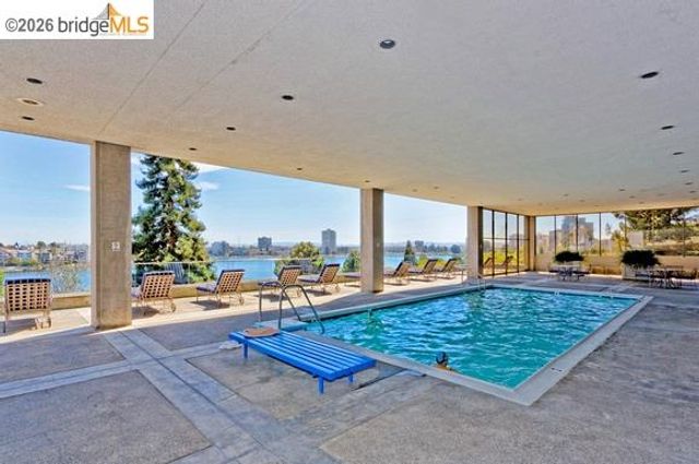 565 Bellevue Ave. 806, Oakland, CA 94610
