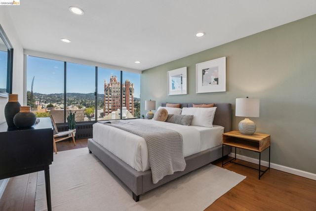 565 Bellevue Ave. 806, Oakland, CA 94610