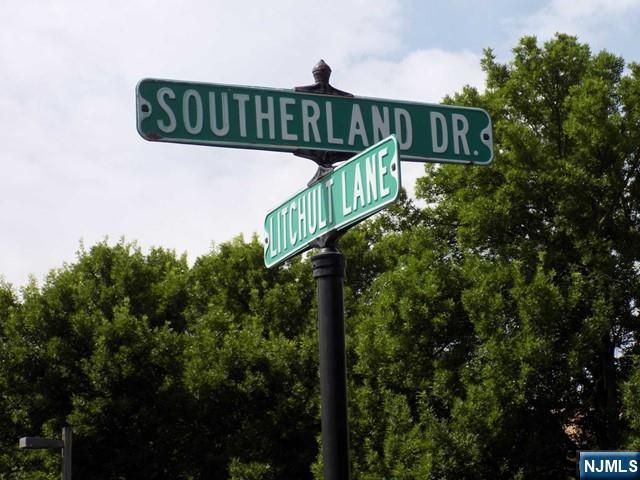 47 Southerland Drive, Mahwah, NJ 07430