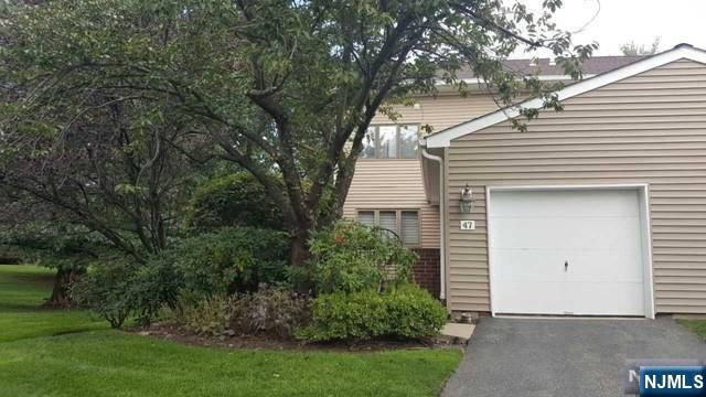 47 Southerland Drive, Mahwah, NJ 07430