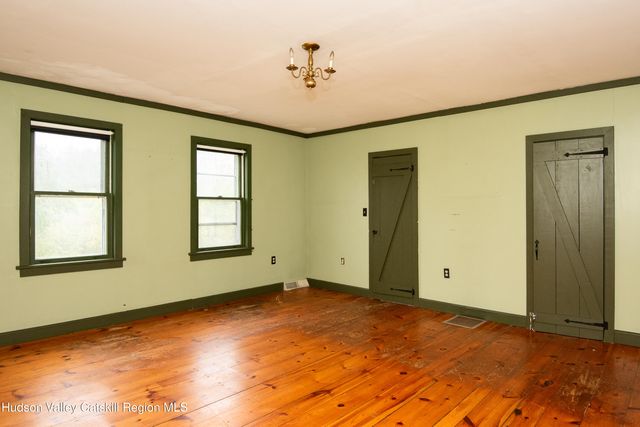 32 Mountain Camp Road, Round Top, NY 12473