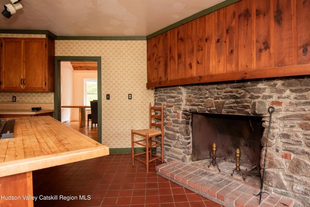 32 Mountain Camp Road, Round Top, NY 12473