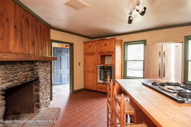 32 Mountain Camp Road, Round Top, NY 12473