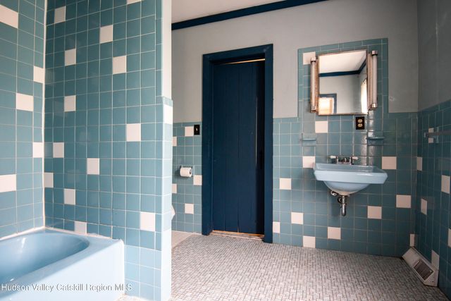 32 Mountain Camp Road, Round Top, NY 12473