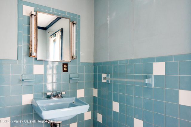 32 Mountain Camp Road, Round Top, NY 12473