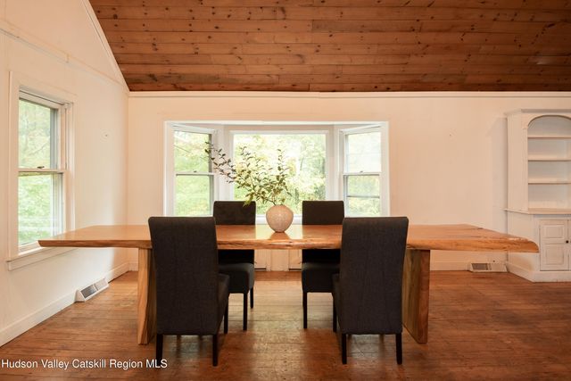 32 Mountain Camp Road, Round Top, NY 12473