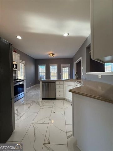 1009 S Creek Drive, Villa Rica, GA 30180