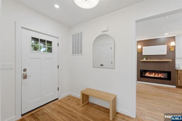 166 Lincoln Street, Montclair, NJ 07042