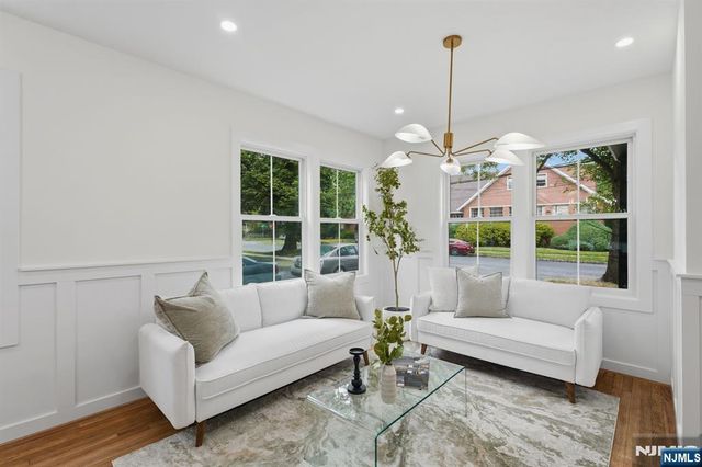 166 Lincoln Street, Montclair, NJ 07042