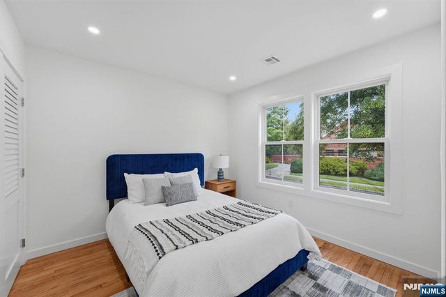 166 Lincoln Street, Montclair, NJ 07042