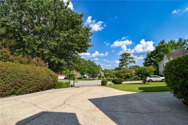 1858 De Winton Place, Lawrenceville, GA 30043