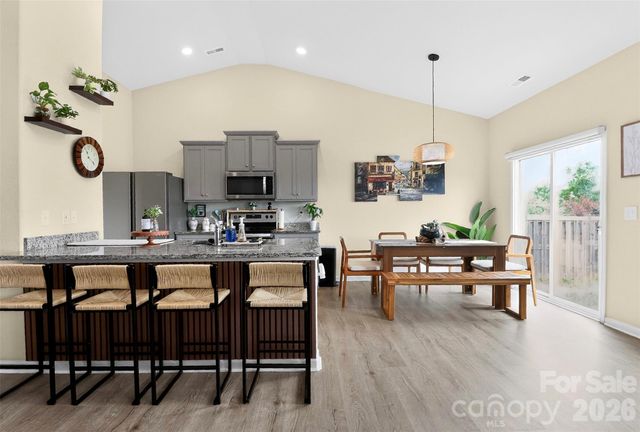 1120 Culver Spring Way, Charlotte, NC 28215