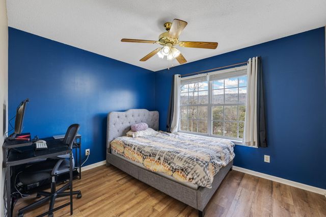 10464 Card Road, Soddy Daisy, TN 37379