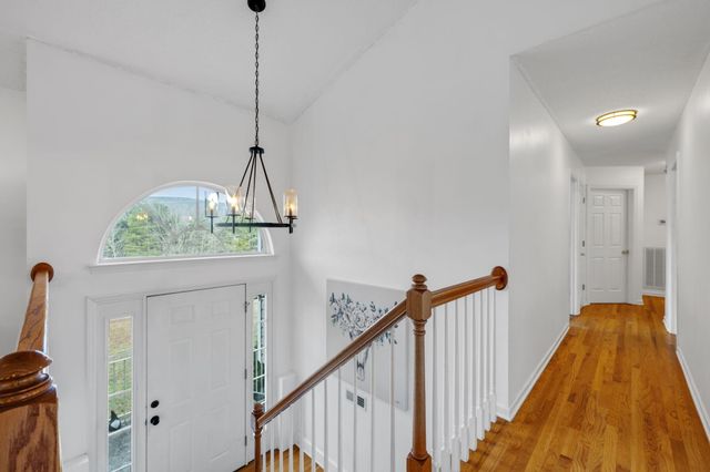 10464 Card Road, Soddy Daisy, TN 37379