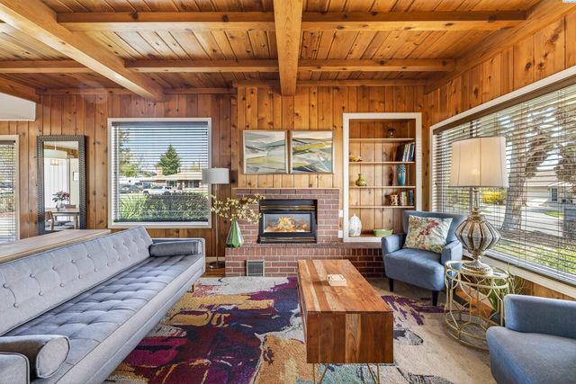 2409 W Albany Avenue, Kennewick, WA 99336