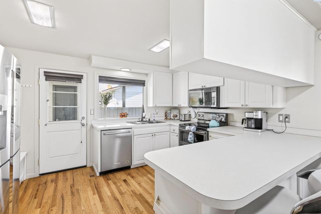 2409 W Albany Avenue, Kennewick, WA 99336