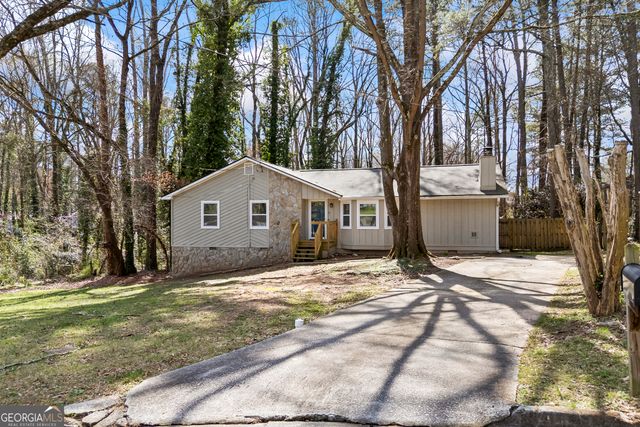 2493 Cherie Glen Road, Snellville, GA 30039