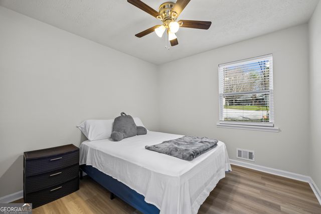 2493 Cherie Glen Road, Snellville, GA 30039