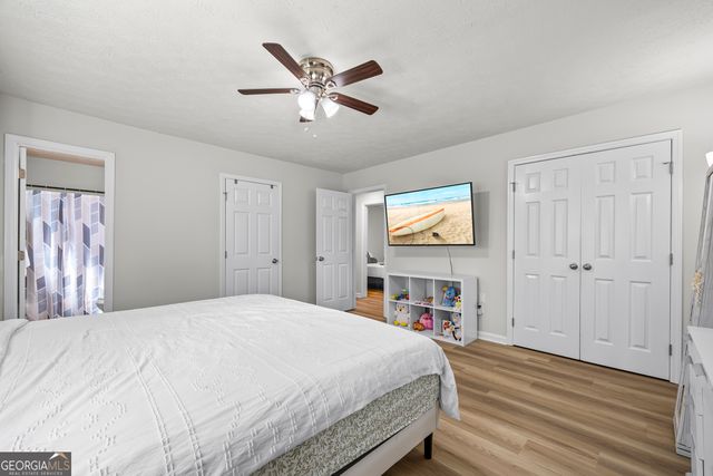 2493 Cherie Glen Road, Snellville, GA 30039