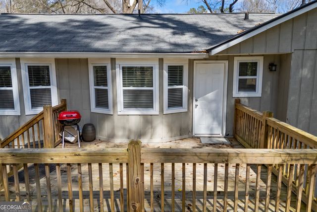 2493 Cherie Glen Road, Snellville, GA 30039