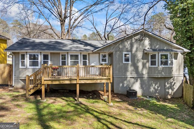 2493 Cherie Glen Road, Snellville, GA 30039