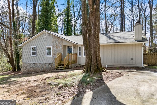 2493 Cherie Glen Road, Snellville, GA 30039