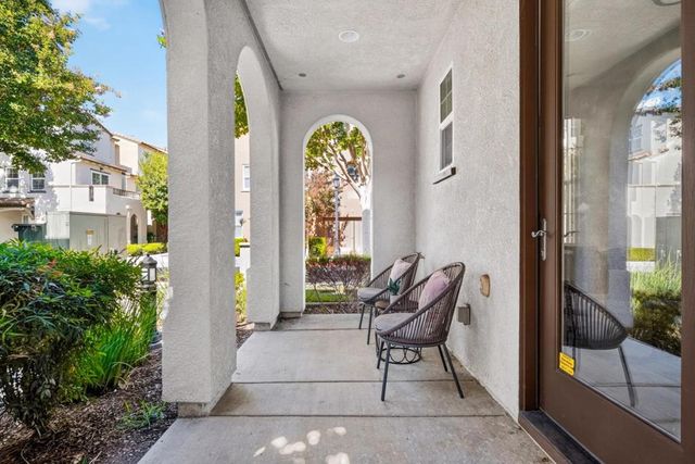 1762 Hillebrant Place, Santa Clara, CA 95050