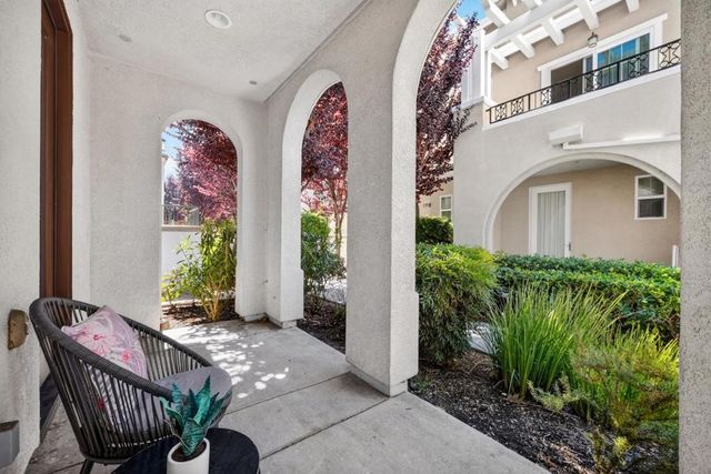 1762 Hillebrant Place, Santa Clara, CA 95050