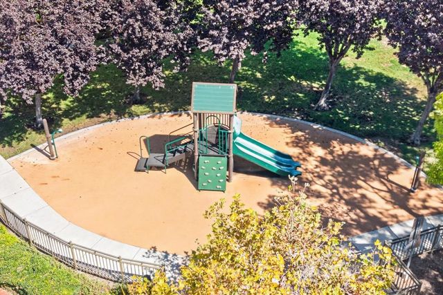 1762 Hillebrant Place, Santa Clara, CA 95050