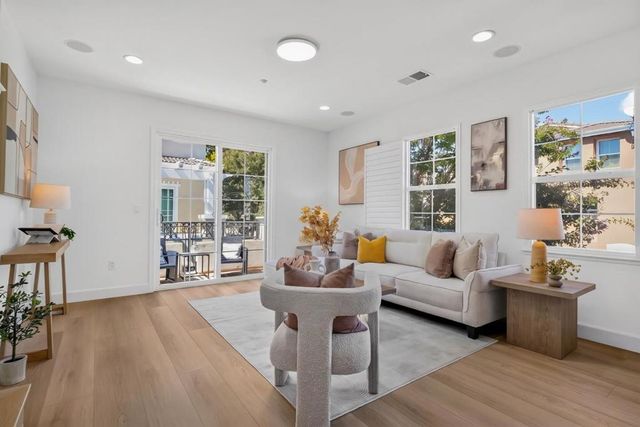 1762 Hillebrant Place, Santa Clara, CA 95050