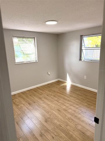 114 SUNNYSIDE DRIVE, Venice, FL 34293