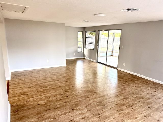 114 SUNNYSIDE DRIVE, Venice, FL 34293