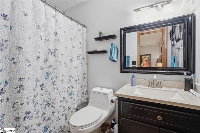 707 Reid School Road, Taylors, SC 29687