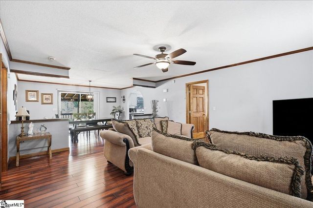 707 Reid School Road, Taylors, SC 29687