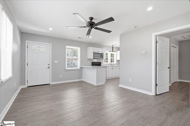 707 Reid School Road, Taylors, SC 29687