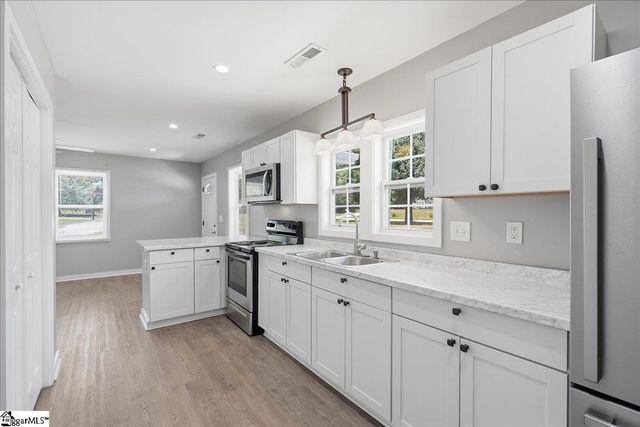 707 Reid School Road, Taylors, SC 29687