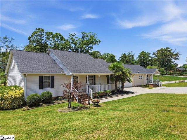 707 Reid School Road, Taylors, SC 29687