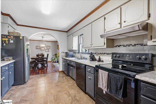 707 Reid School Road, Taylors, SC 29687