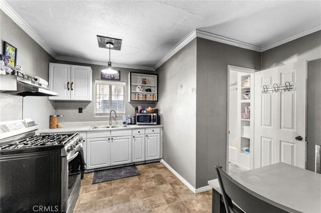 26606 14th Street, Highland, CA 92346