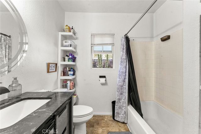 26606 14th Street, Highland, CA 92346