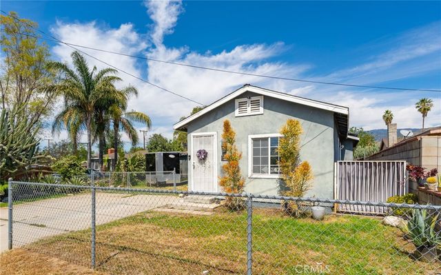 26606 14th Street, Highland, CA 92346