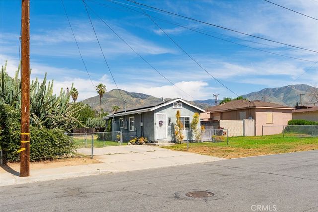 26606 14th Street, Highland, CA 92346