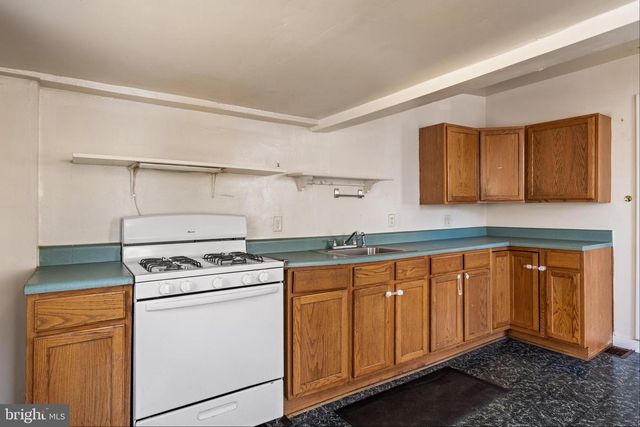 410 POWELL ST W W, Millville, NJ 08332