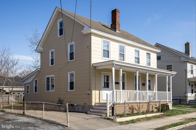 410 POWELL ST W W, Millville, NJ 08332